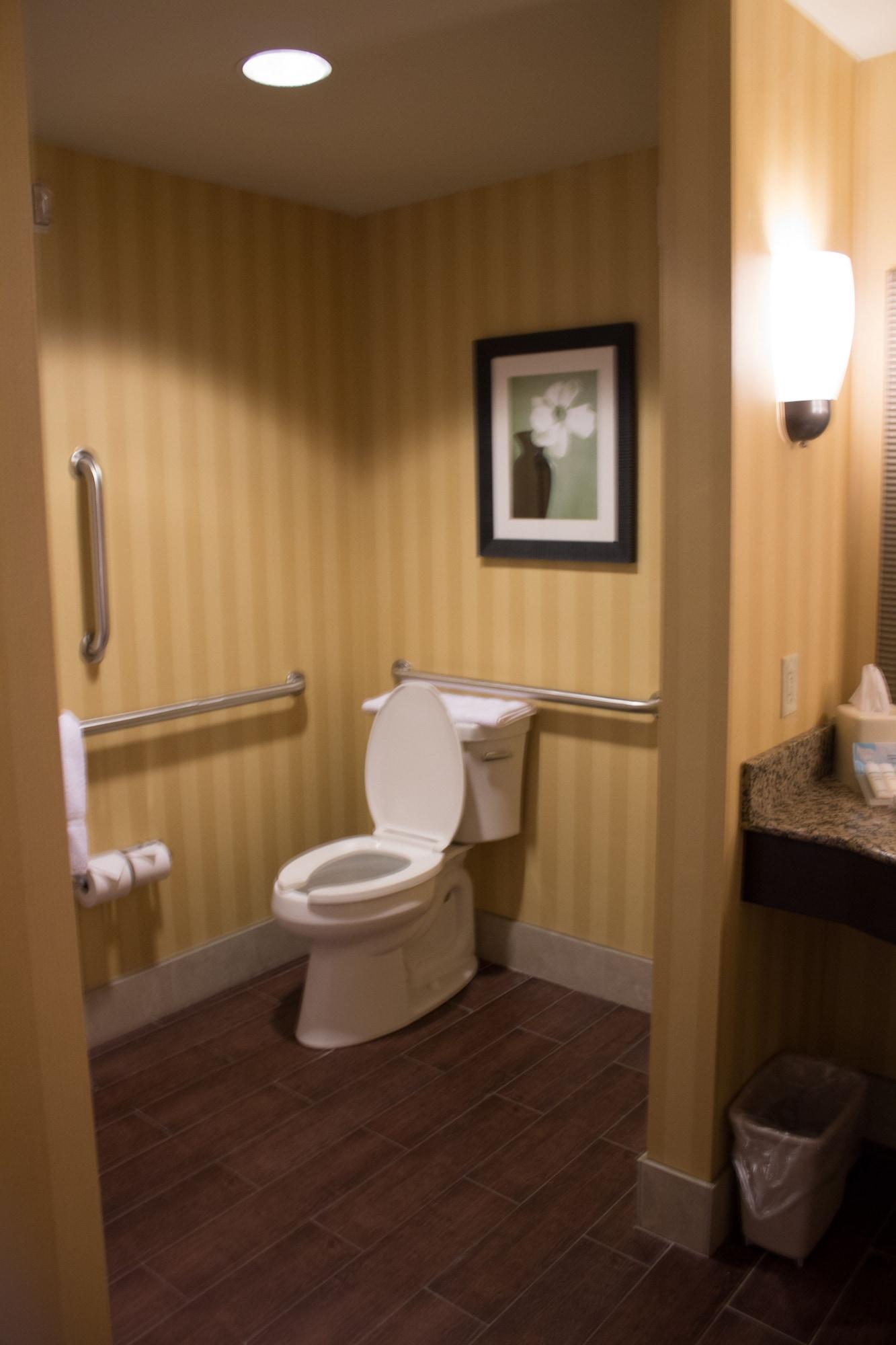 Hilton Garden Inn Pittsburgh/Cranberry Cranberry Township Bagian luar foto